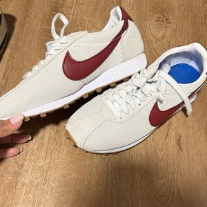 Nike White and Burgundy Sneakers